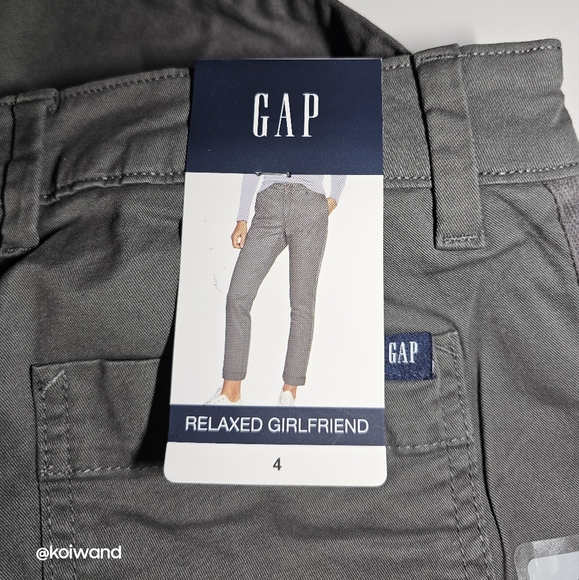 Gap Women's Relaxed Girlfriend Cuffed Twill Pant Size 4 - Picture 7 of 13